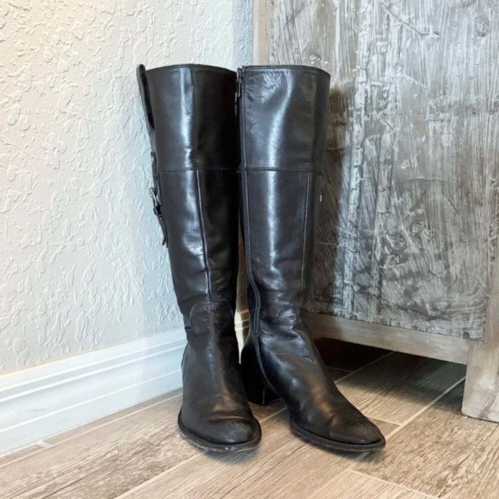 Italian Leather Boots - Picture 10 of 11